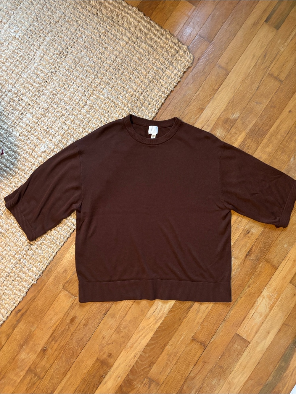 H&M Crewneck Sweater Tee